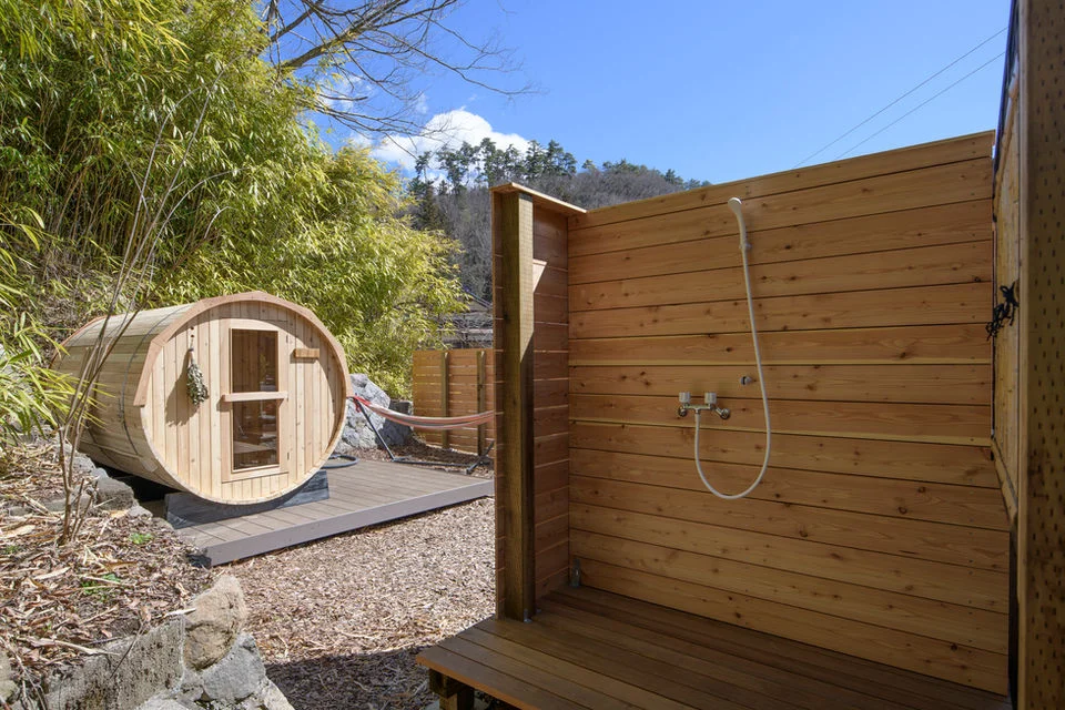 Smooth & Sauna
