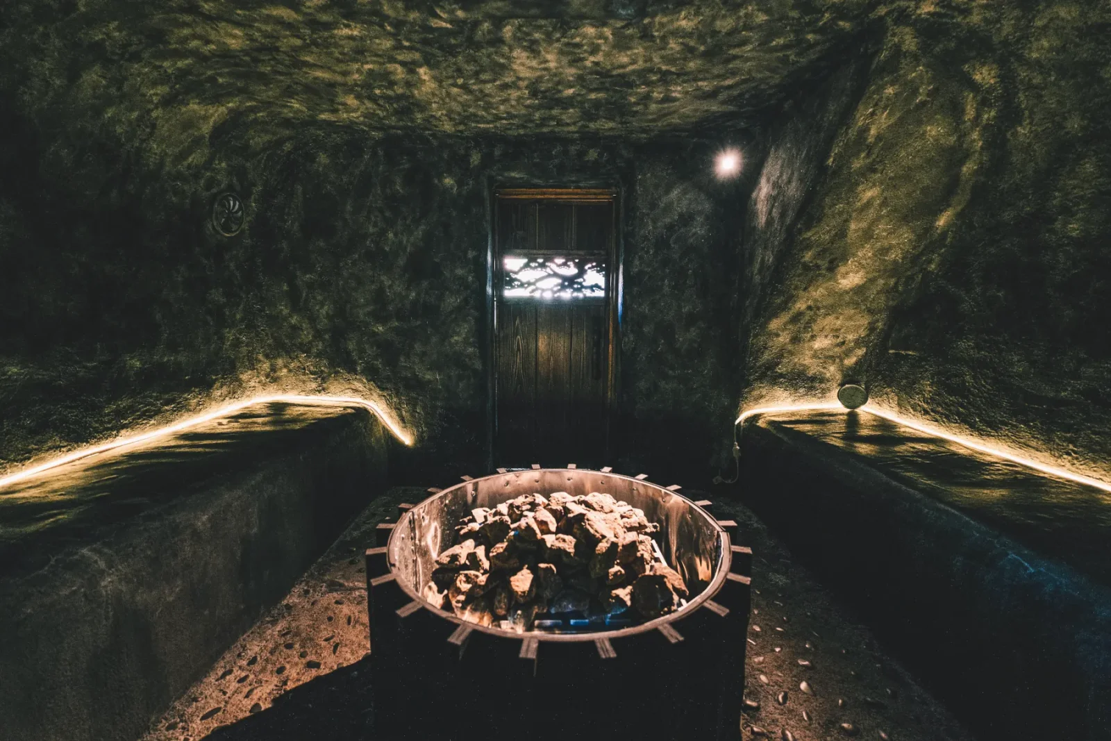JIKON SAUNA TOKYO