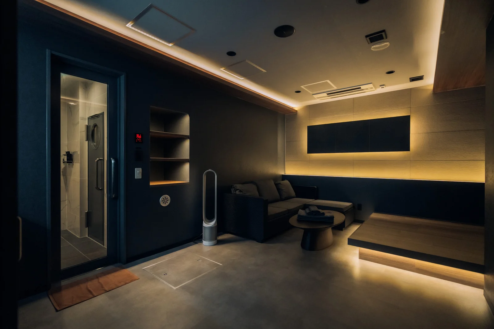 ROKU SAUNA (ロクサウナ) 聖蹟桜ヶ丘店