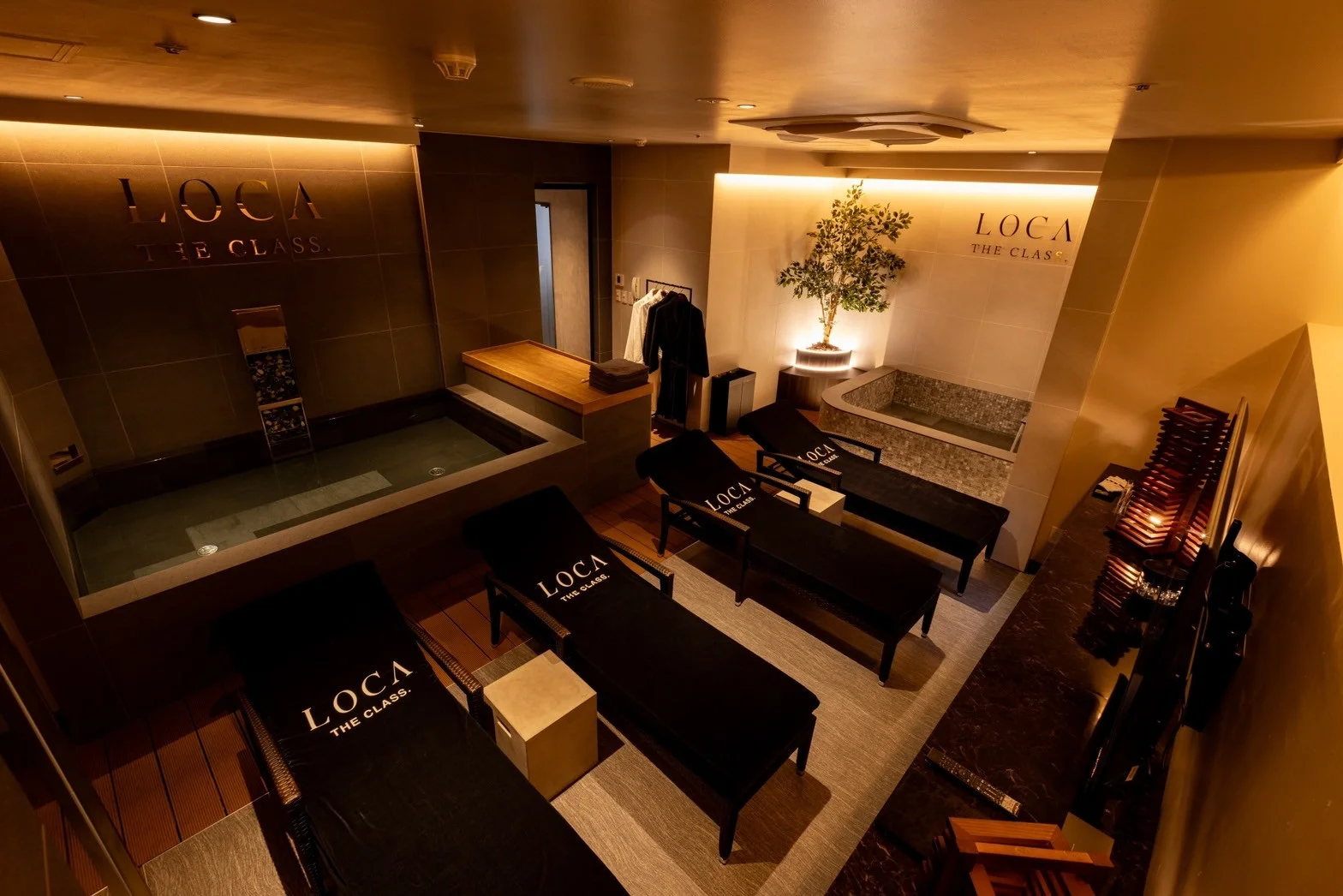 LOCA THE CLASS.NAGOYA(ロカ ザ クラス)